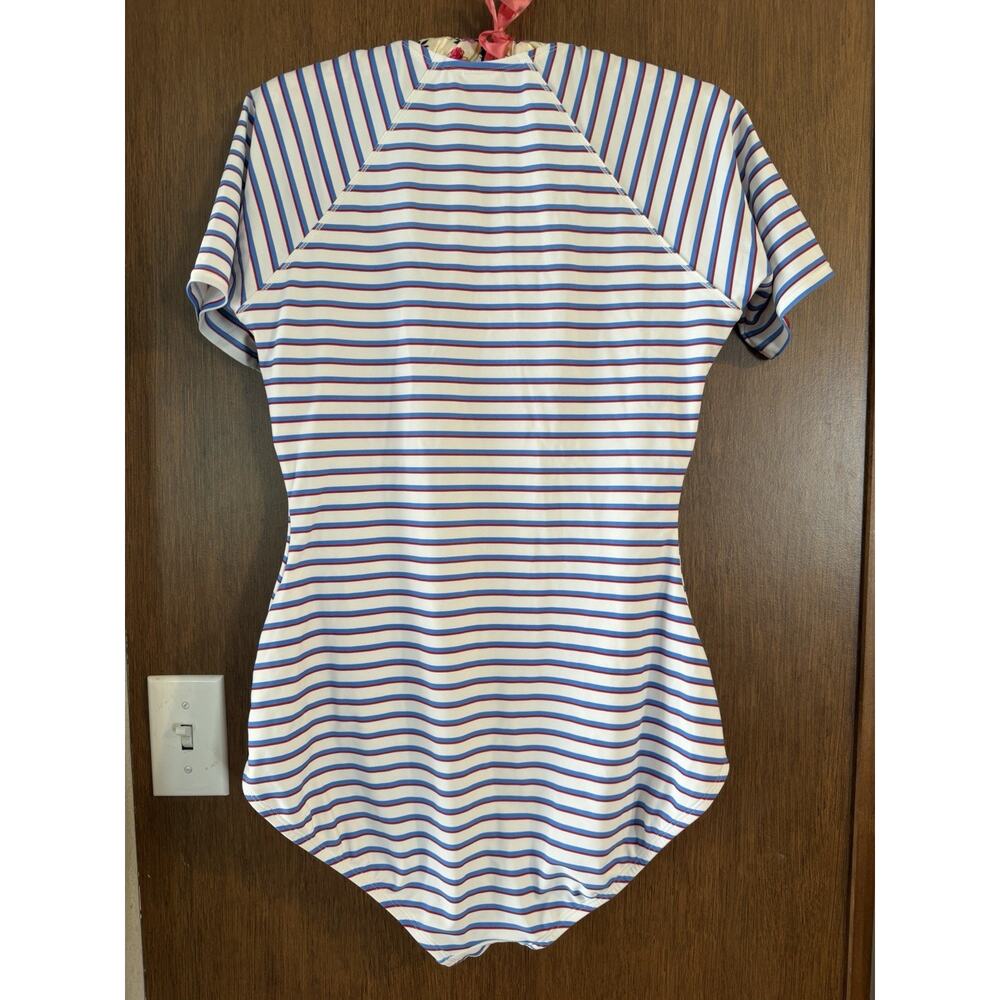 Kona Sol short sleeve rash guard one-piece swimsuit red white blue zipper sz L - Picture 3 of 8